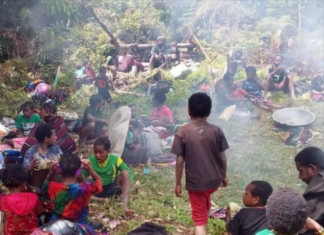 A makeshift West Papuan refugee camp in Puncak Regency after dozens of villagers were displaced from their community by armed conflict in February