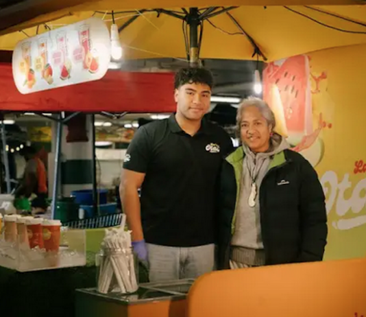 ‘We’re one people’ – a young Tongan man’s te reo Māori journey Siaosi (George) Lavelua serving 'otai for his parents business
