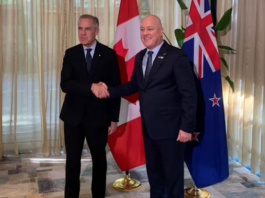 Canadian Prime Minister Mark Carney (left) invited New Zealand PM Christopher Luxon